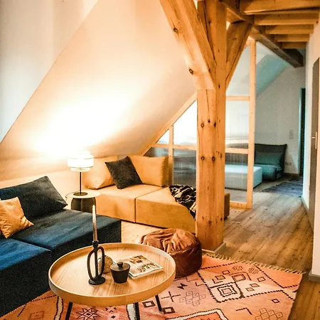 Designer In Historic Pond House Apartmán Gartz